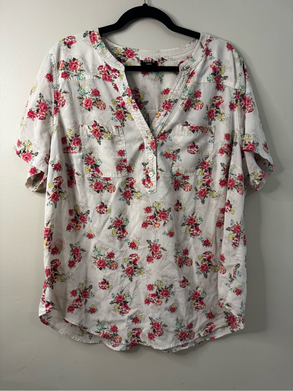 torrid White Floral Split-Neck Blouse with Pink Roses